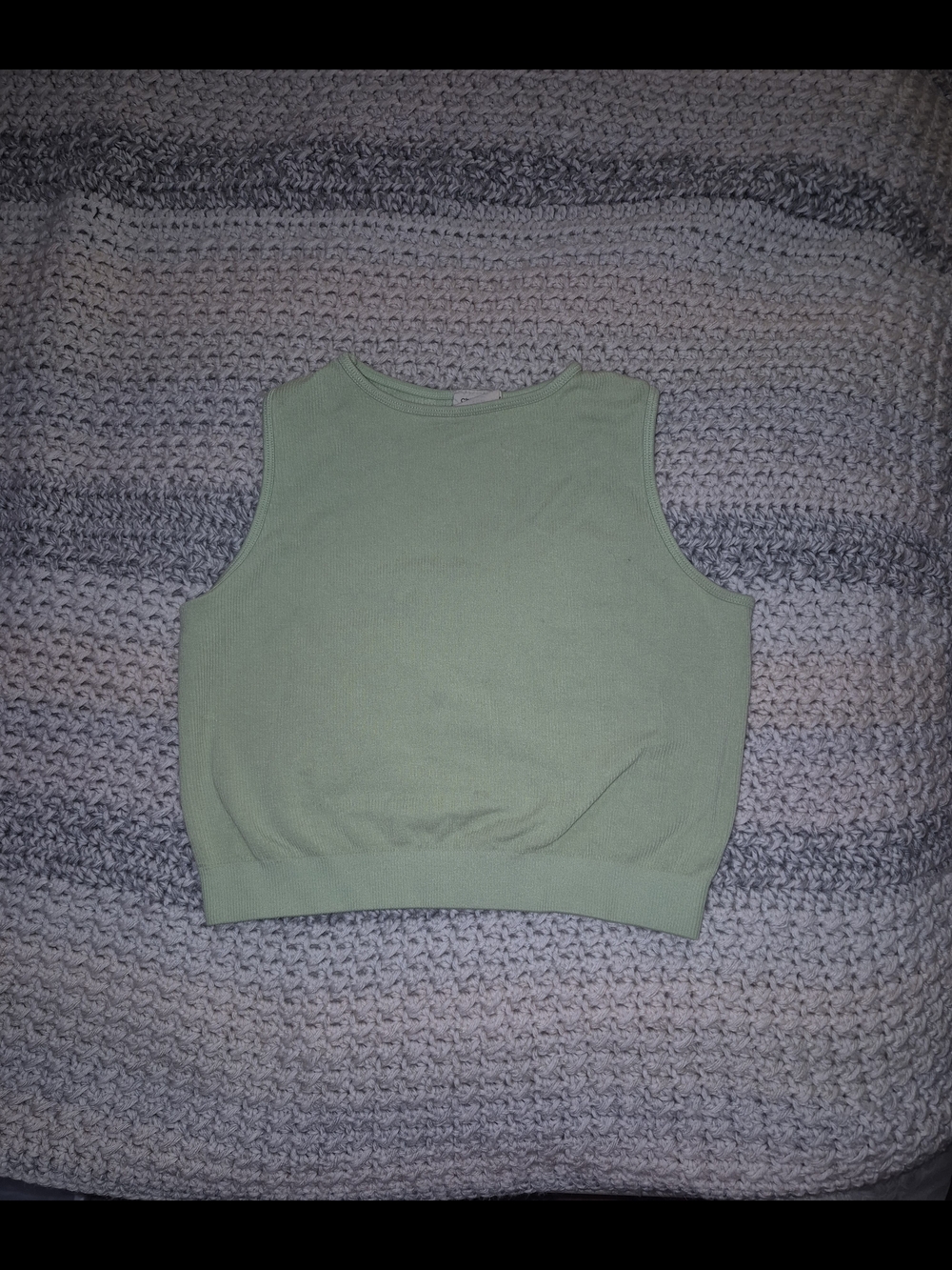 Sleeveless Ribbed Crop Tank Top - Light Green